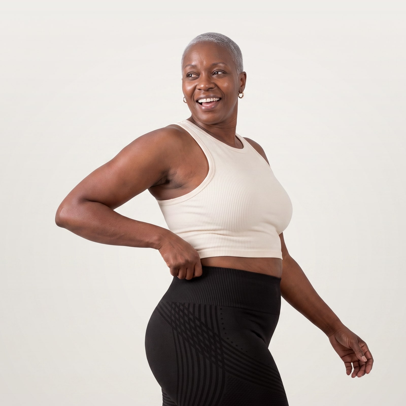 Woman wearing the Ionix Labs Sculpt 3D Lift and Smooth Leggings